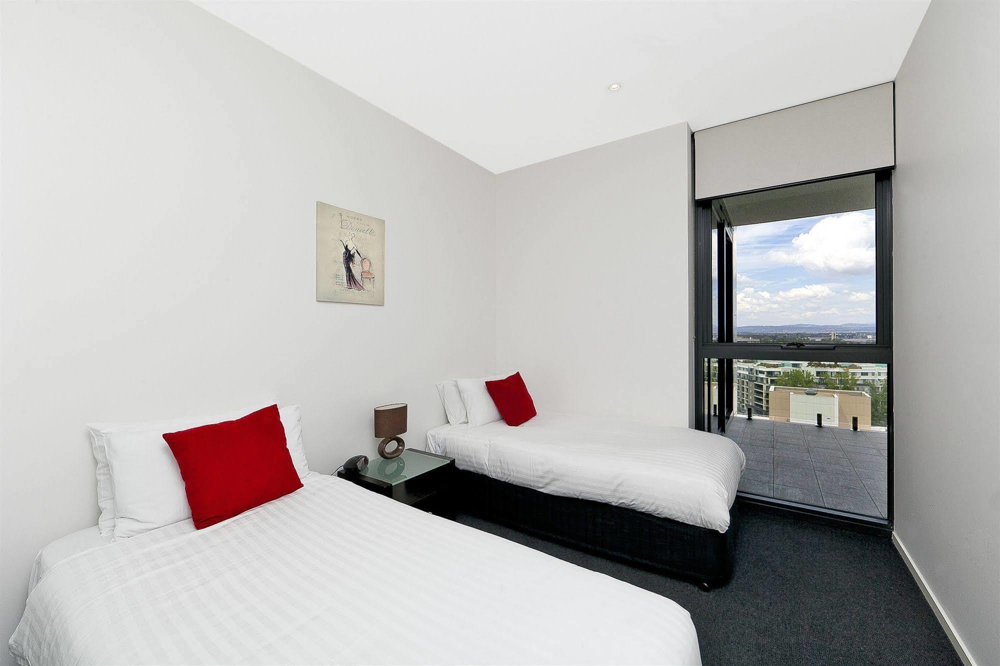 Aac Apartments - Manhattan Canberra Exterior photo